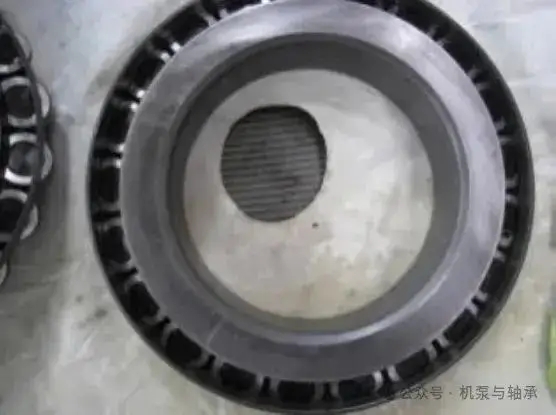 軸承驗收印記之發(fā)灰/發(fā)暗，疑是“二手軸承” 